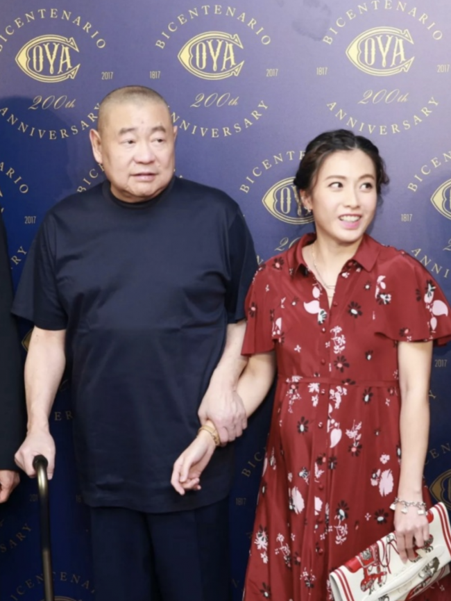 请输入图片描述